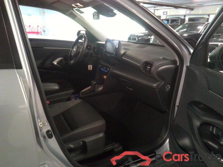 Yaris Cross 1,5 HEV 2WD Dynamic #5