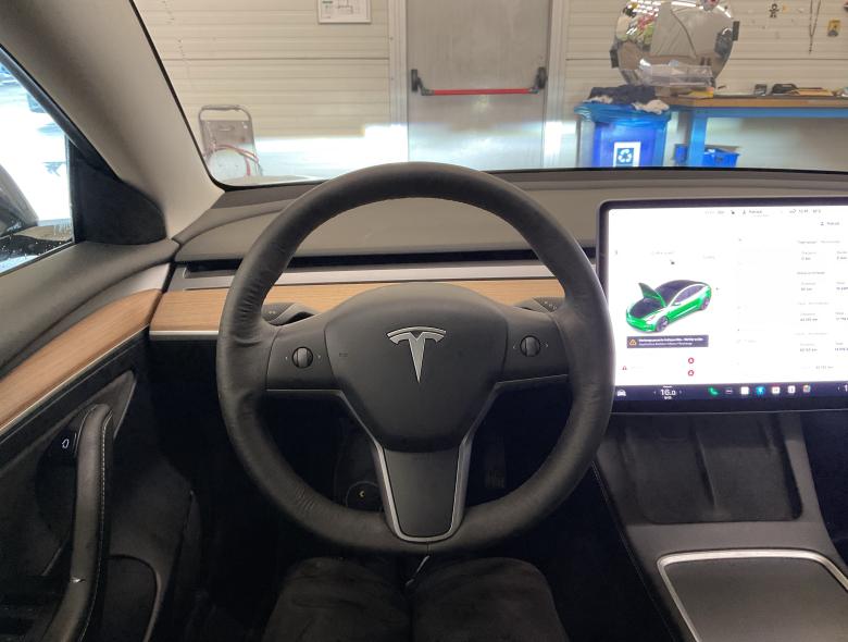 Tesla Model 3 Dual Motor AWD Pano LED-Xenon Navi Leather KeylessGo Camera Klima PDC ... #5