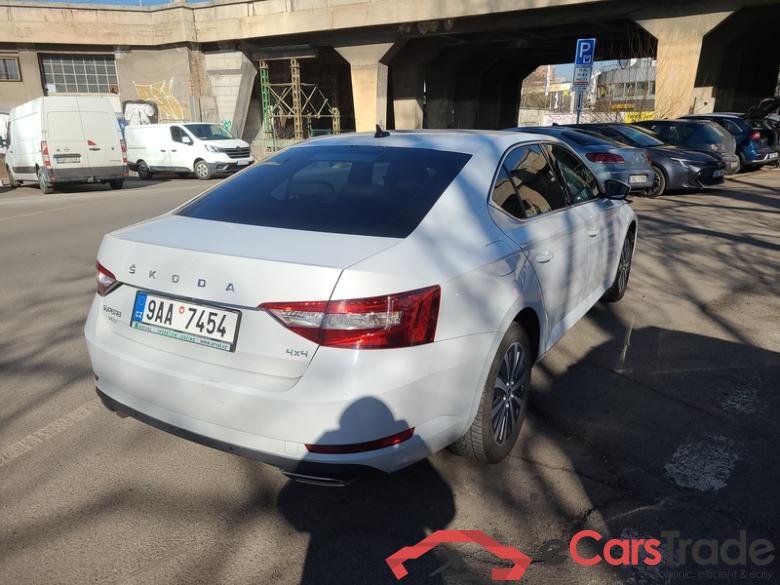 Skoda  Superb (3V3)(2015) Superb 2.0TSI 206 Style 4x4 AT #2