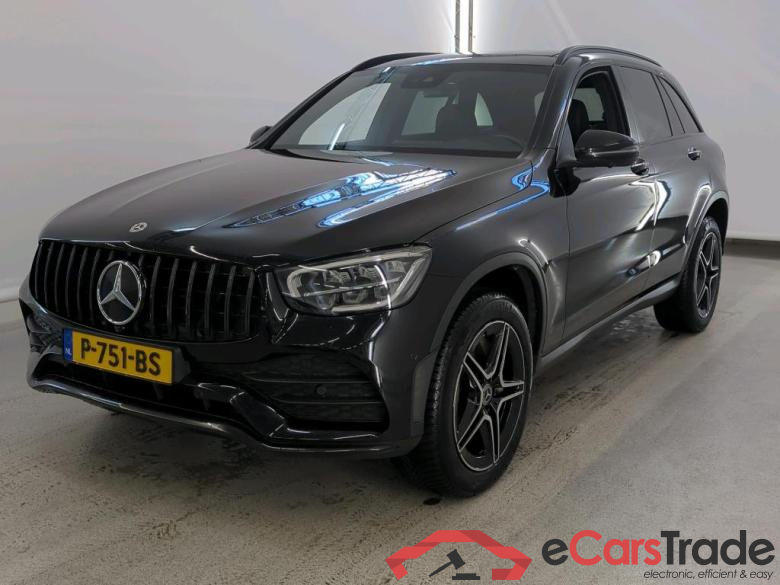 Mercedes GLC '15 Mercedes-Benz GLC GLC 300 e 4MATIC Business Solution AMG 5d