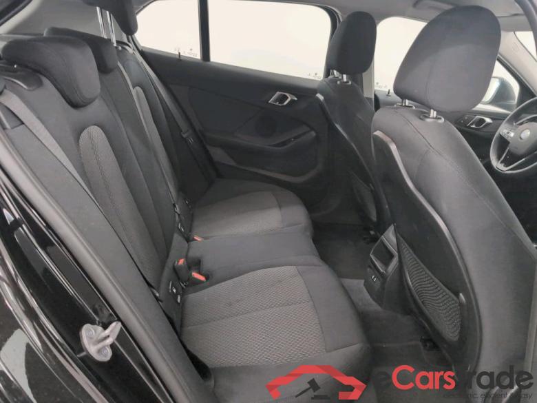 BMW 1 SERIES HATCH 1.5 116DA (85KW) Business Storage Driving Assistant #6