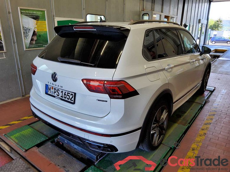 Volkswagen Tiguan (AX1)(07.2020->2024) DE - SUV5 2.0 TDI BMT/Start-Stopp EU6d, R-Line 4Motion (EURO 6d), (Facelift) 202 #3