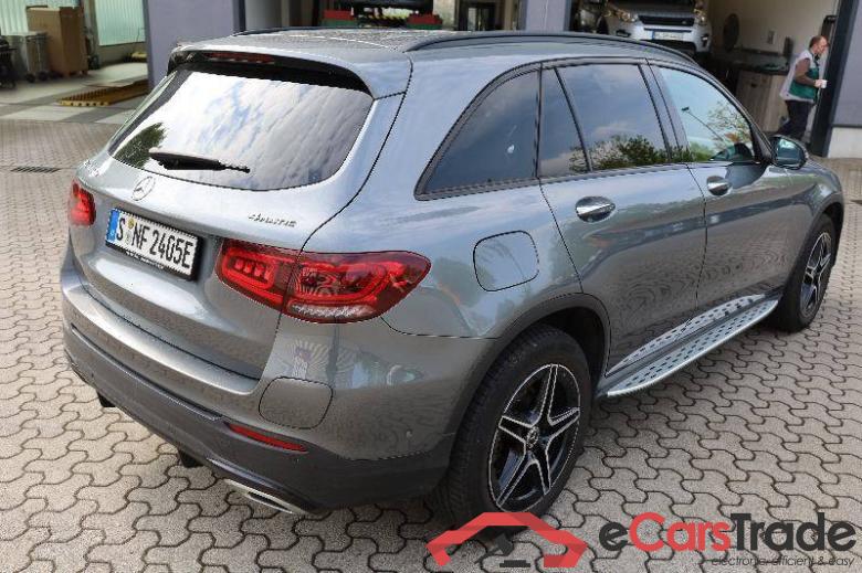 Mercedes-Benz GLC -Klasse (BM 253)(06.2015->) DE - SUV5 GLC 300 de EU6d, de AMG Line 4Matic (EURO 6d), (Facelift) 2020 - 2022 #3