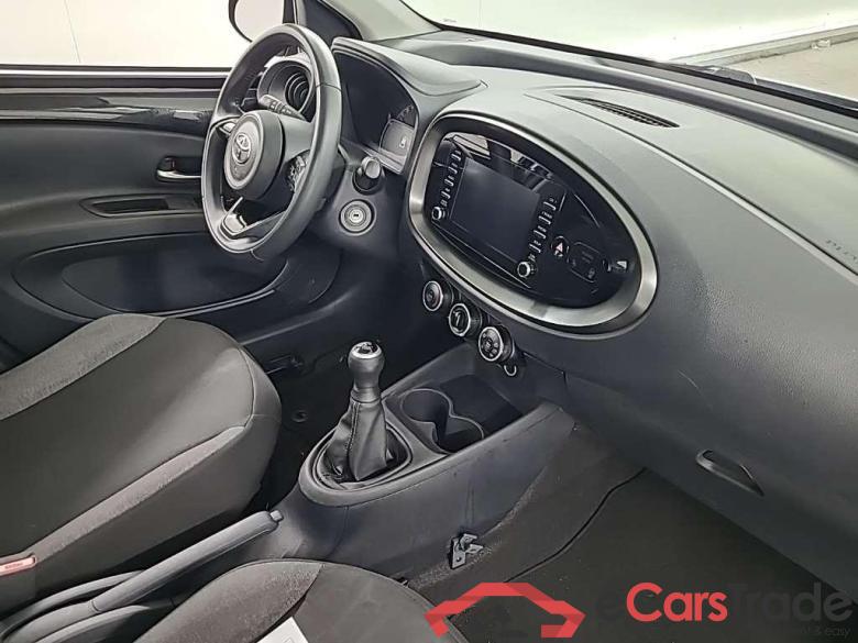 TOYOTA Aygo X 1.0 VVT-I MT play 5D 53kW #6