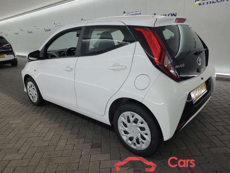 TOYOTA Aygo 1.0 VVT-i x-play 5D 53kW #4