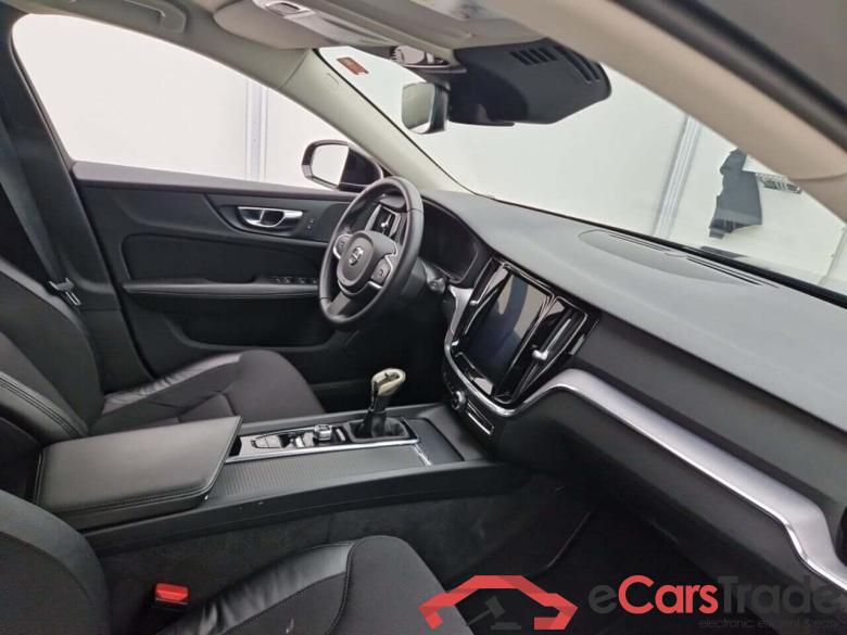 VOLVO V60 2.0 D3 MOMENTUM #3