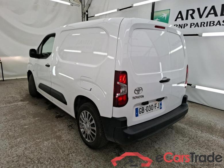 Toyota 1.5 Medium 75 D-4D Business TOYOTA Proace City / 2019 / 4P / Fourgonnette 1.5 Medium 75 D-4D Business #2