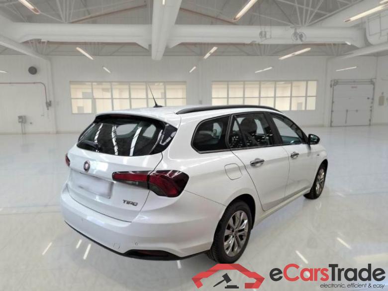 Fiat 53 FIAT TIPO / 2015 / 5P / STATION WAGON 1.6 MJT 120CV DCT 6M SeS BUSINESS #2