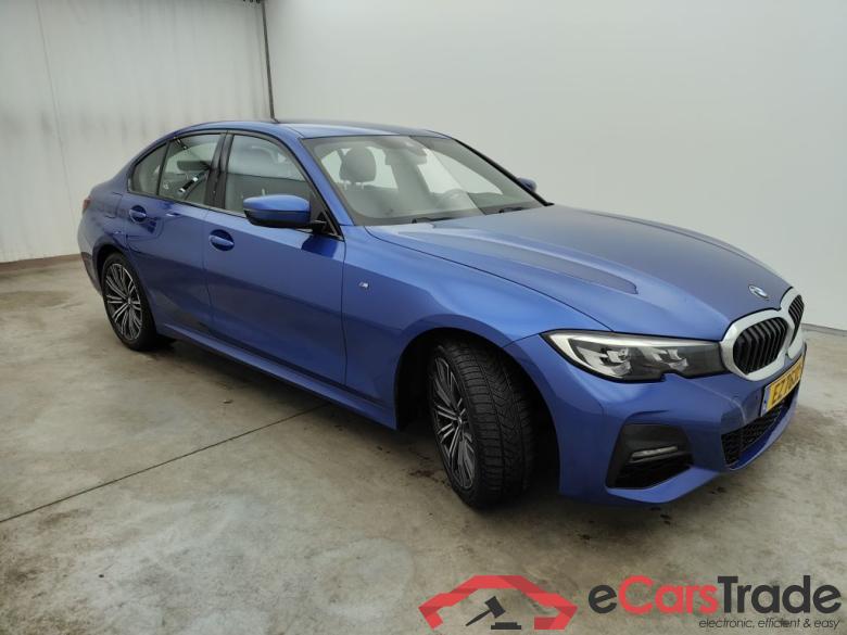 BMW 3 DIESEL - 2019 330 dxAS 265 AdBlue (EU6d-TEMP) 4d #2