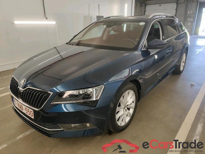 Skoda Superb Combi Superb Combi 1.6 CRTDI  DSG7 Style 88kW/120pk  5D/P Auto-7 #1