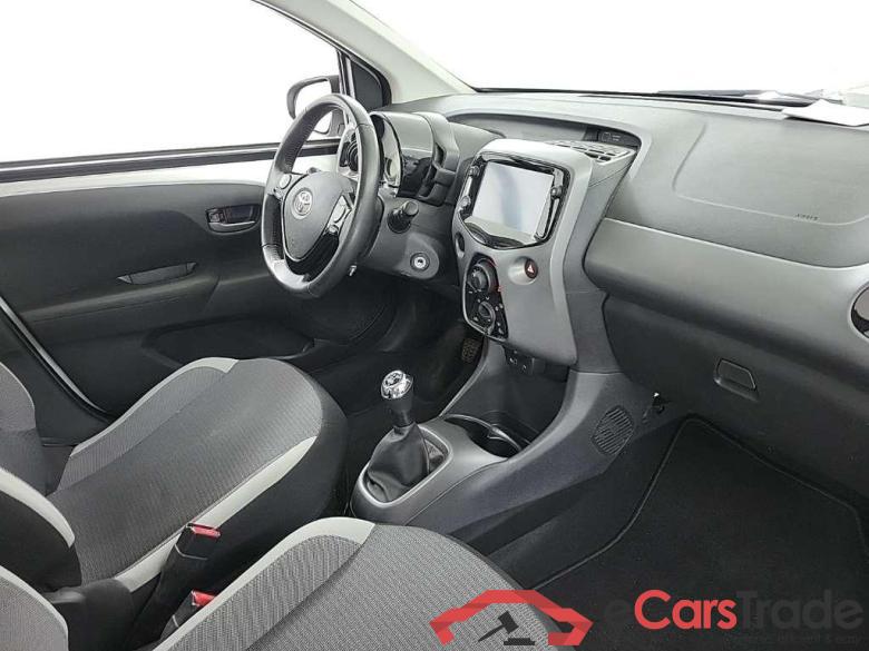 TOYOTA Aygo 1.0 VVT-i x-play 5D 53kW #6