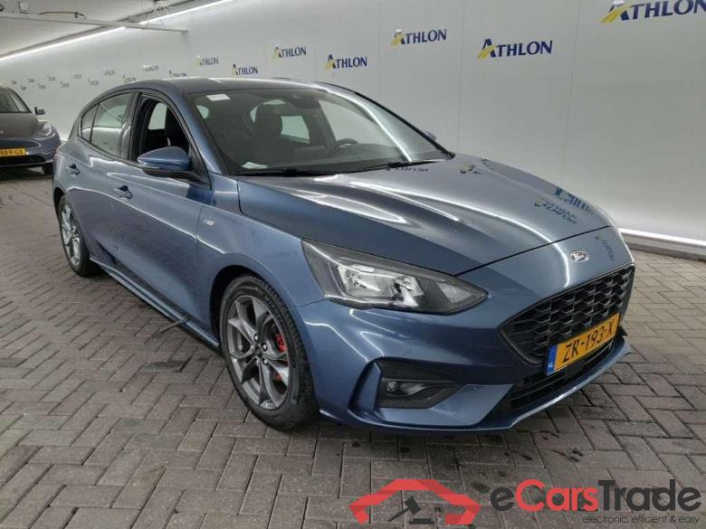 FORD Focus hatchback 1.5 EcoBlue 120pk ST-Line Business 5D #2