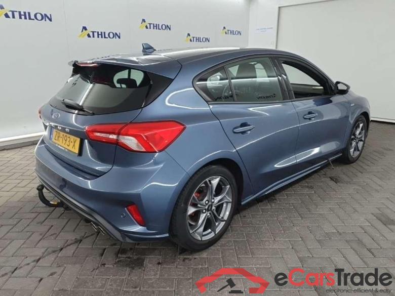 FORD Focus hatchback 1.5 EcoBlue 120pk ST-Line Business 5D #3