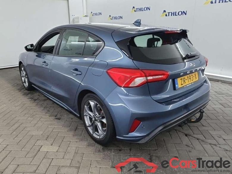 FORD Focus hatchback 1.5 EcoBlue 120pk ST-Line Business 5D #4