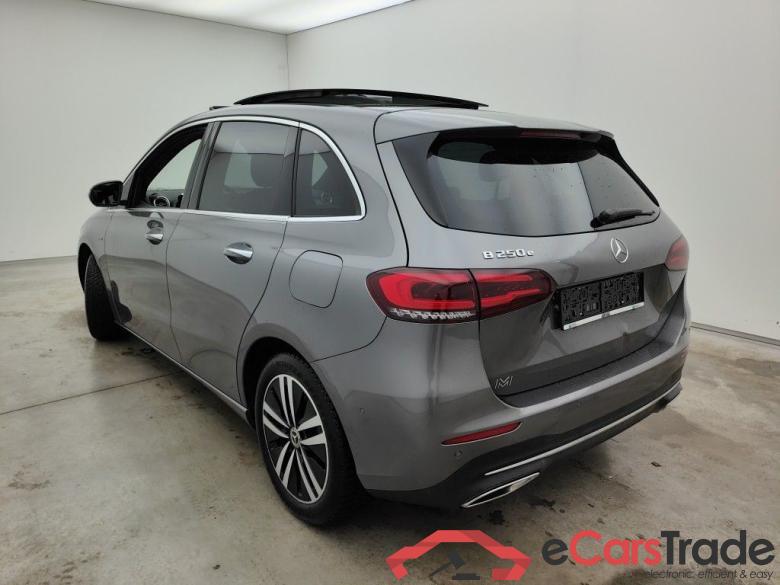 Mercedes-Benz B-Klasse B 250 e Business Solution 5d #3