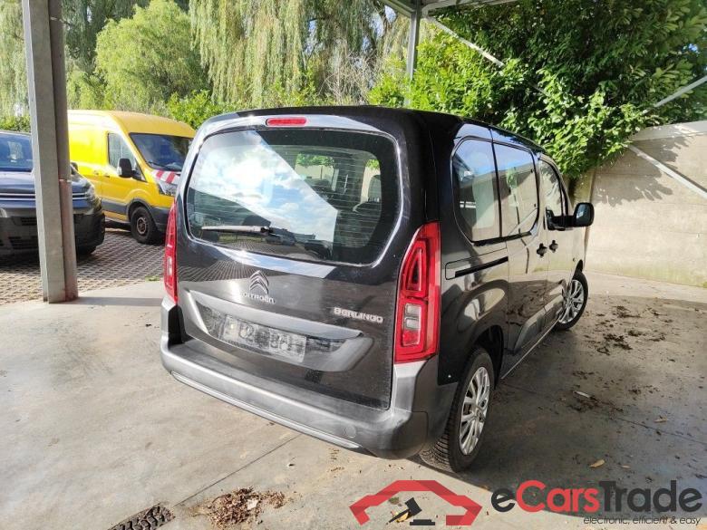 Citroën Berlingo Multispace 1.2 PureTech 110 MAN6 S&S Live M 5d #3