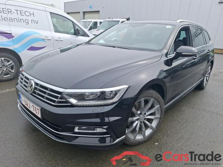VOLKSWAGEN - VW  PASSAT VARIANT TDI 120PK MSQ Highline Business & Pack R-Line Extrior & App Connect GPS #1
