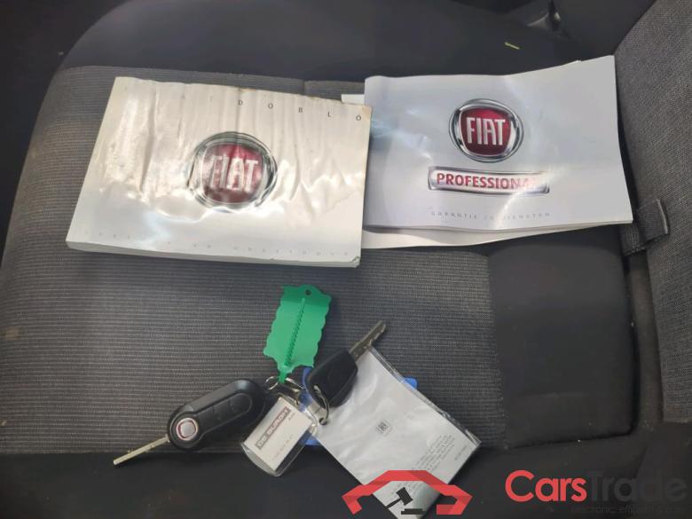 Fiat *Doblò Cargo '15 Fiat Doblò Cargo XL SX 1.6 MJ L2H2 4d #4