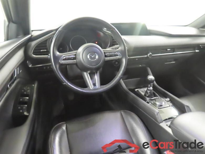 Mazda 3 2.0 SA-X Comf. Bose #3