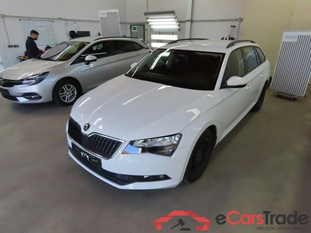 Skoda Superb Wagon ´15 Superb Combi Active 2.0 TDI 110KW AT7 E6dT #1