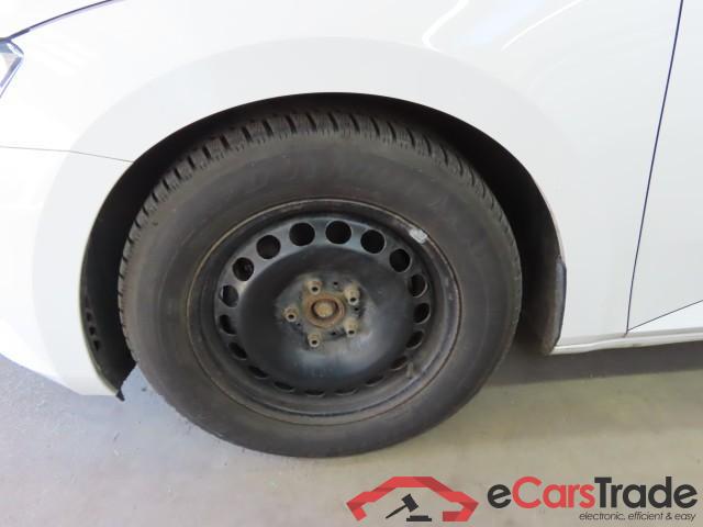 Skoda Superb Wagon ´15 Superb Combi Active 2.0 TDI 110KW AT7 E6dT #6