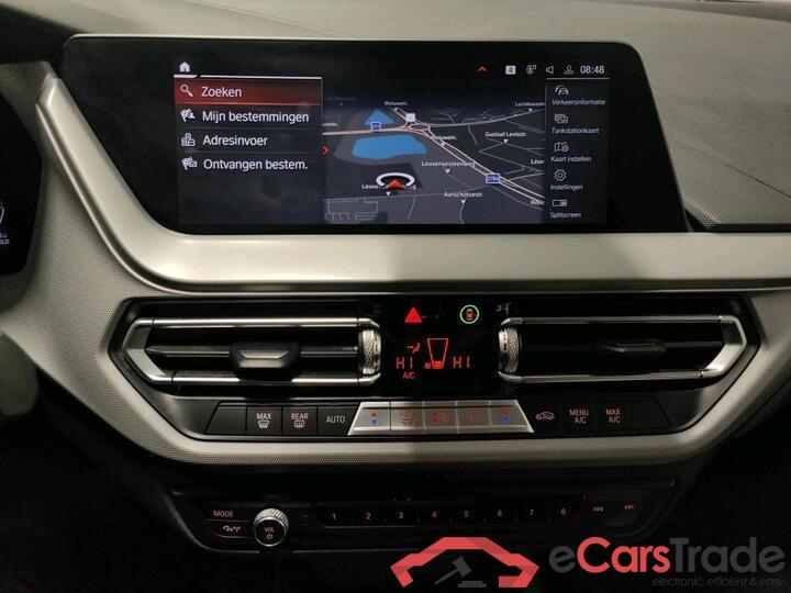 BMW 1 Reeks Hatch 1 Reeks Hatch 118iA (100 kW) 100kW/136pk  5D/P Auto-7 #6