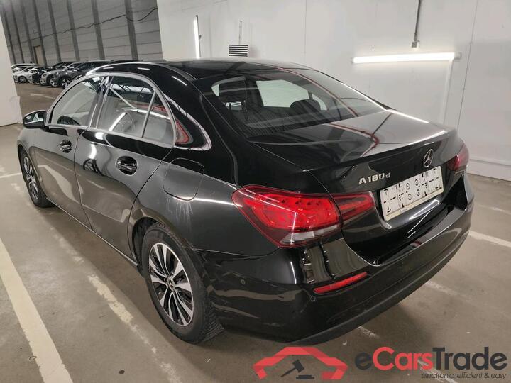 Mercedes A-Klasse A-Klasse A 180 d DCT Business Solution 85kW/116pk  5D/P Auto-8 #3