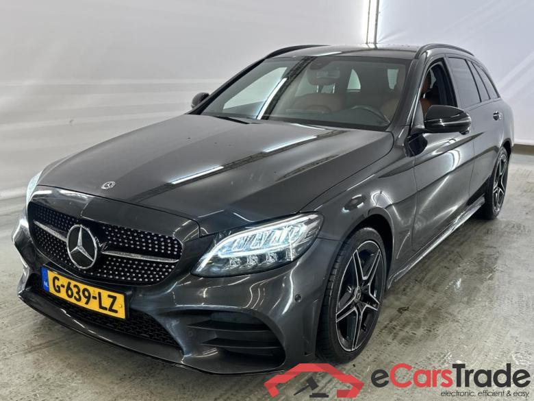 Mercedes C-Class Estate '18 Mercedes-Benz C-Klasse Estate C 200 d 9G-TRONIC Business Solution AMG 5d #1