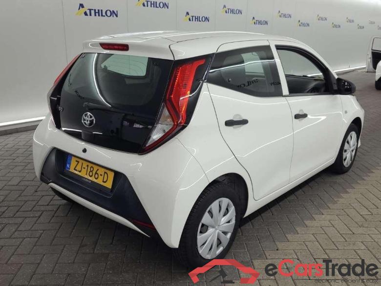 TOYOTA Aygo 1.0 VVT-i x-fun 5D 53kW #3