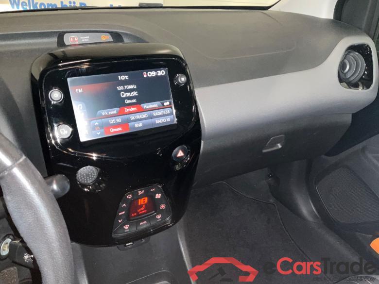 PEUGEOT 108 1.0 e-VTi Allure #5