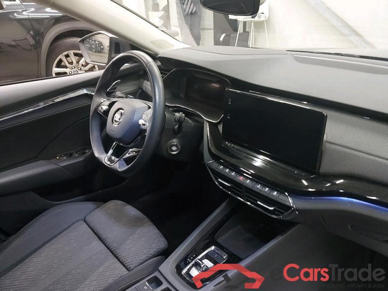 SKODA - SKO OCTAVIA COMBI 1.0 TSI eTec 110PK DSG7 Clever+& Heated Front & Rear Seats & Head Up & Side Assist  * PETROL * #3