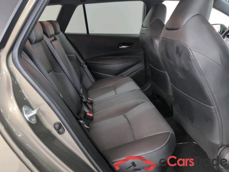 TOYOTA COROLLA TOURING SPORTS 1.8 HYBRID PREMIUM E-CVT #6