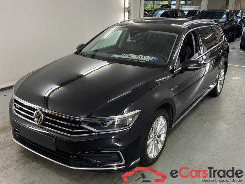 VOLKSWAGEN PASSAT VARIANT GTE - 2020 1.4 TSI PHEV GTE Business DSG Climatiseur et energie II arriere #1