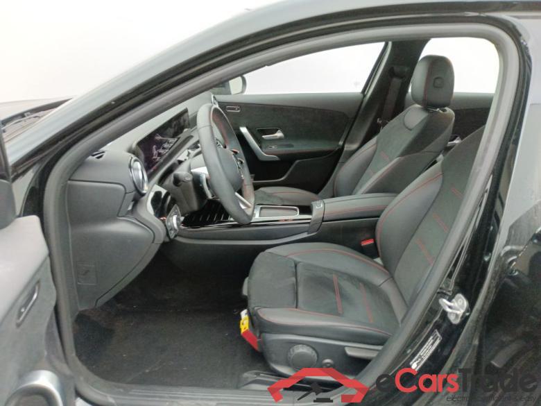 MERCEDES CLASSE A SEDAN (V177) - 2023 A 250 e PHEV AMG Line (160 kW) 4d #6
