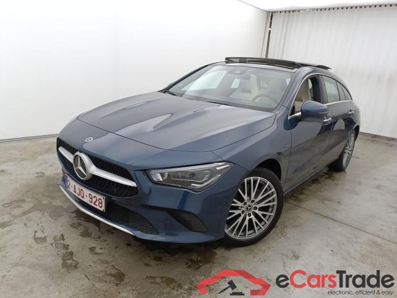 Mercedes-Benz CLA Shooting Brake CLA 250 e 5d #3