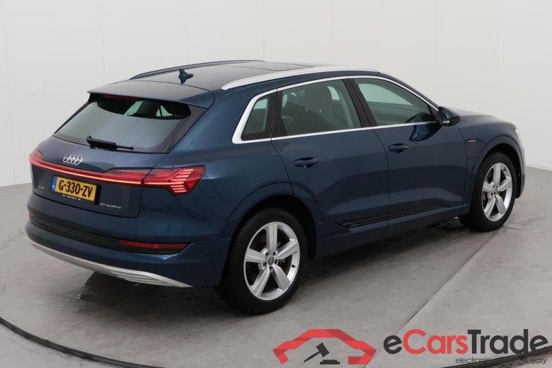 AUDI e-tron  #5