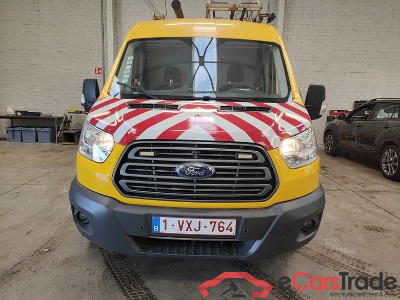 Ford Transit 350M 2.0TD 130pk 96kW M6 Trend 4d