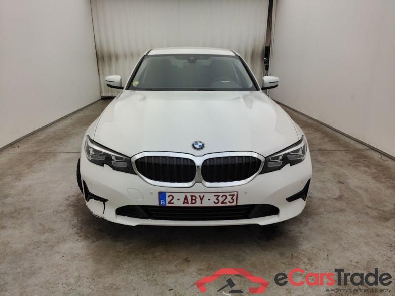 BMW 3 Reeks Berline 318dA (110 kW) 4d #1