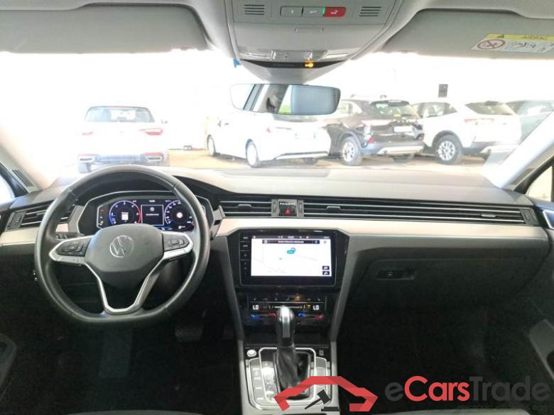Volkswagen 23 VOLKSWAGEN PASSAT / 2019 / 5P / STATION WAGON VAR. 2.0 TDI SCR EVO 110KW EXECUTIVE DSG #3