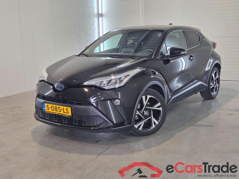 TOYOTA C-HR 1.8 Hybrid Dynamic #1