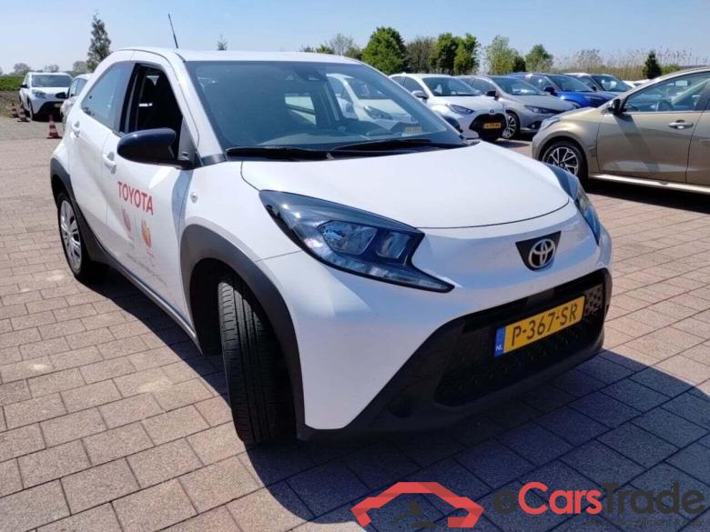 TOYOTA Aygo X 1.0 VVT-i MT Play #2