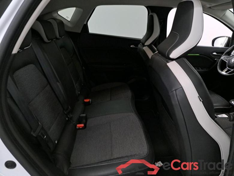RENAULT Captur 1.3 TCE 140 EDC GPF INTENS Techno #6