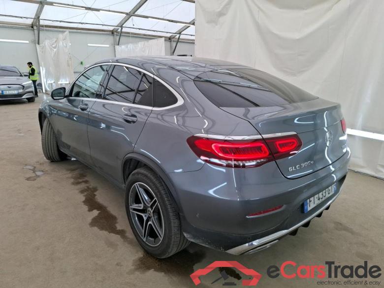 Mercedes GLC 300 e Business Line 4Matic MERCEDES-BENZ GLC Coupe / 2019 / 5P / Coupé GLC 300 e Business Line 4Matic #2