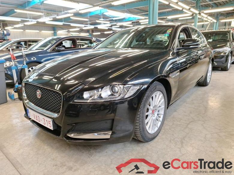 JAGUAR XF DIESEL - 2015 2.0 D E-Performance Prestige STOCK #1