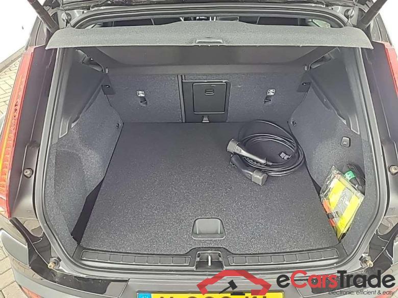 VOLVO XC40 Recharge T5 R-Design 5D 192kW #5