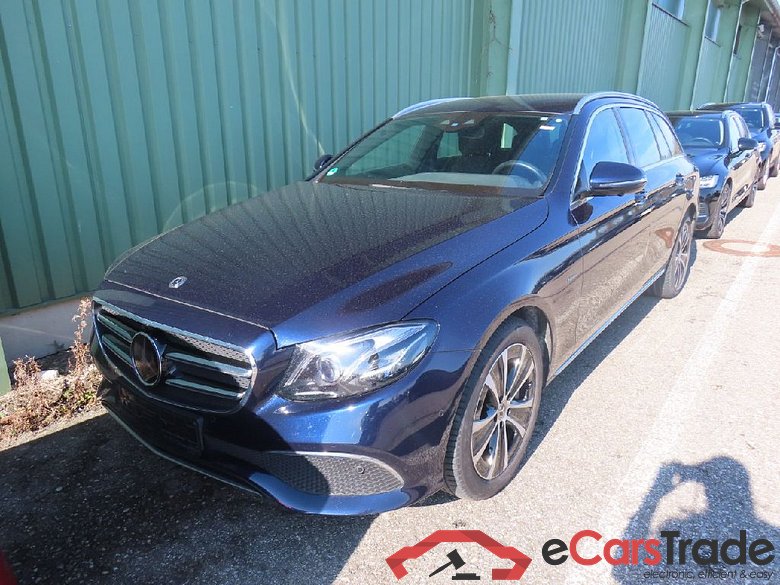 Mercedes E-Class Wagon ´16 E -Klasse T-Modell E 300 de (213.216)Avantgarde 2.0 225KW AT9 E6dT
