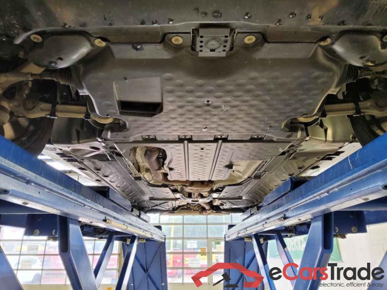 Mercedes-Benz GLC -Klasse Coupe (BM 253)(11.2016->) DE - SUV5 GLC 200 EU6d, AMG Line 4Matic (EURO 6d), (Facelift) 2020 - 2023 #5