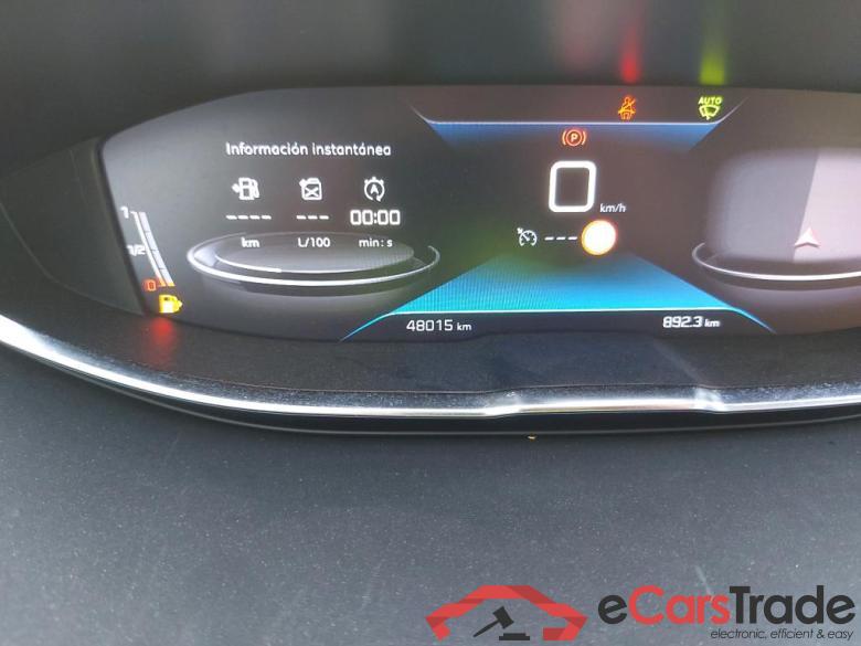Peugeot 1.5 BlueHDi 96kW (130CV) S&S Allure 3008 Allure 1.5 HDi 130CV MT6 E6dT #5