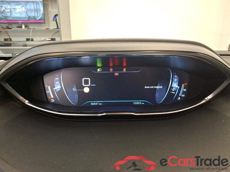 Peugeot 5008 '17 Peugeot 5008 BlueHDi 130 S&S Active 5d #5