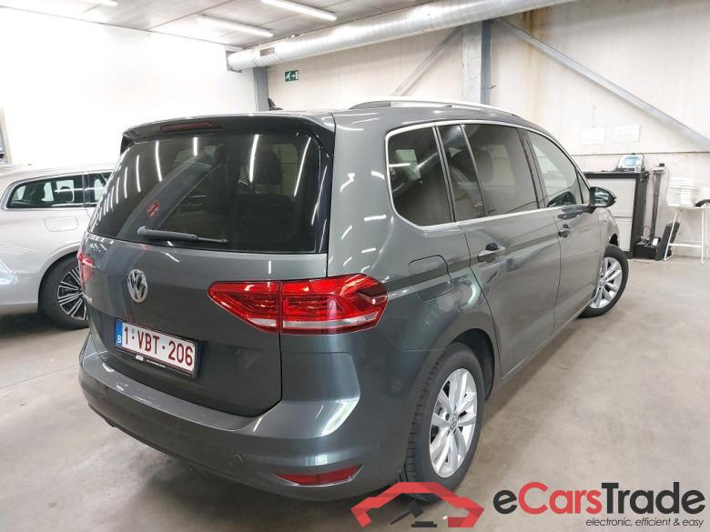 VOLKSWAGEN - VW  TOURAN TDi SCR 115PK DSG Highline With Discover Media & Lane Assist & Business Plus & Family Pack & Rear Camera #2
